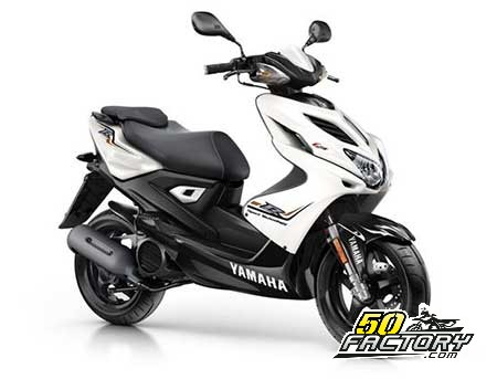 Yamaha Aerox 50 4T — Totmoto