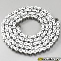 XNUMX XNUMX White Chain Link a catena