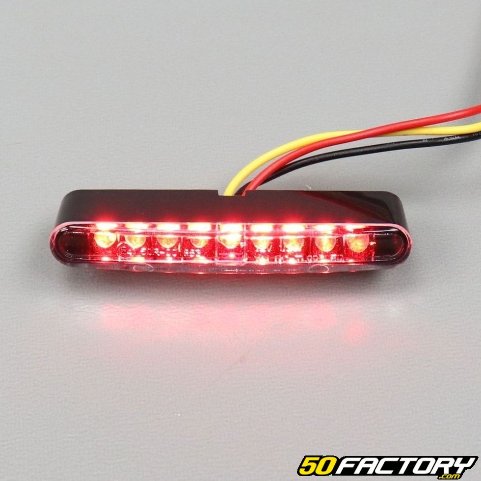 MOTO LED FEU Arrière Stop Course Petit Micro Lentille Rouge Discret Norme E  EUR 39,13 - PicClick FR