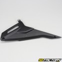 Carenado izquierda bajo silla  Derbi Senda, Gilera SMT, RCR, Aprilia RX  XNUMX, SX  XNUMX (desde XNUMX)