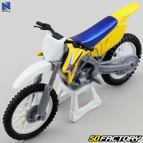 Miniature motorcycle 1 / 18e Suzuki RM-Z 450 New Ray
