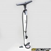 Ø32 mm foot inflation pump with white pressure gauge