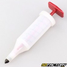 Manual grease syringe for chainsaw guide